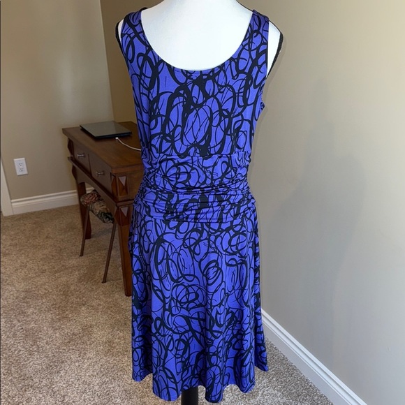 Cleo Dress Black Purple Midi V-Neck Sleeveless Tummy Control Ruched Women's Sz8P - Picture 6 of 14